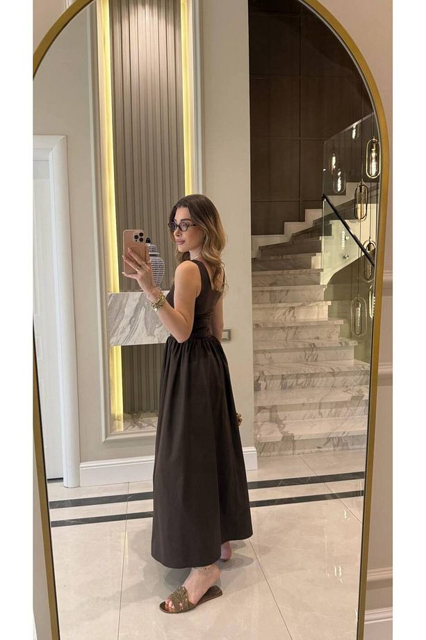 Kare Yaka Üstü Esnek Örme Poplin Etekli Midi Elbise - 7
