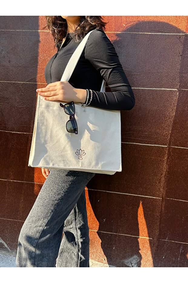 Esfa Canvas Shoulder Bag - 2