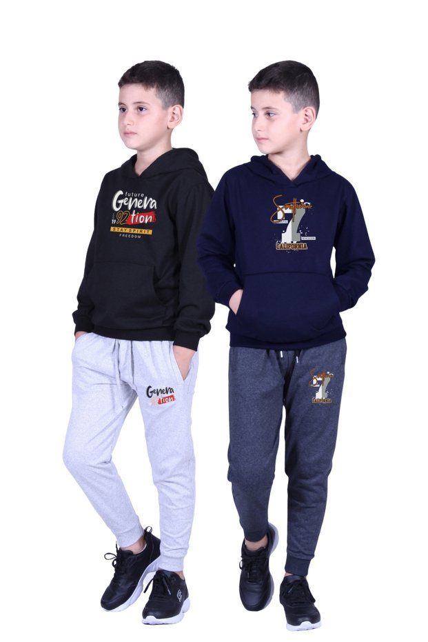 2-Piece Boy's Printed Kangaroo Pocket Hooded Track Suit Set