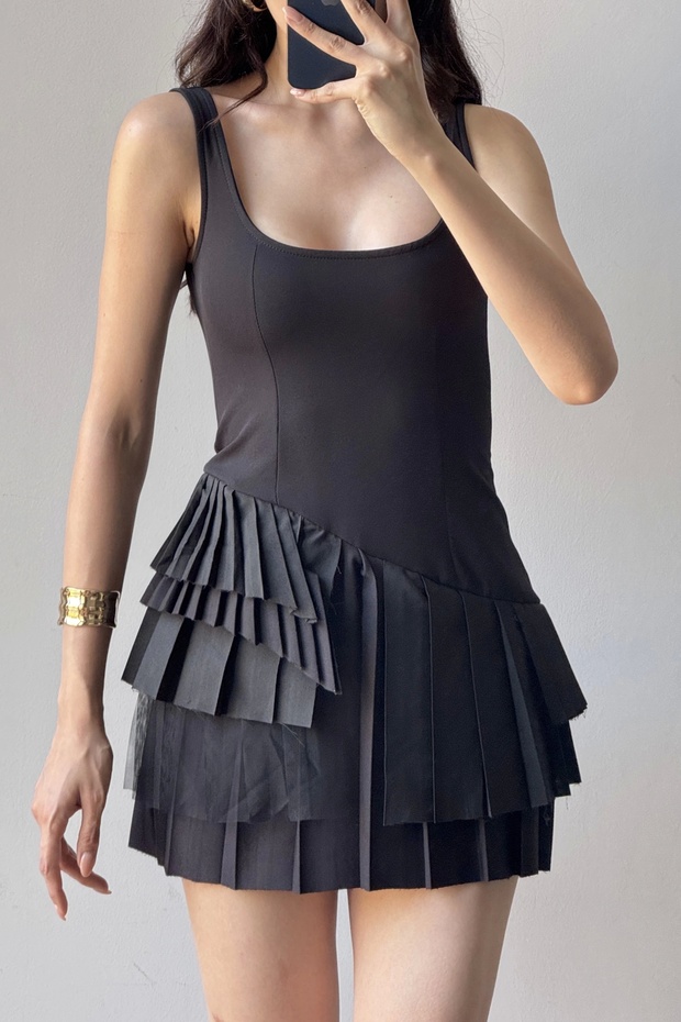 Kadın Siyah Pliseli Şort Elbise 1041-2332 - 1