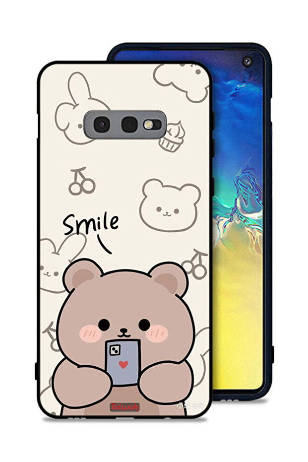 غطاء حماية لهاتف Samsung Galaxy S10e برسومات الدب المبتسم