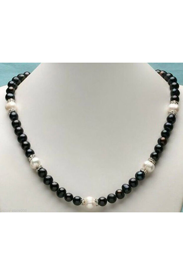 Complete Your Elegance with the Exquisite Stone Pearl Women's Necklace