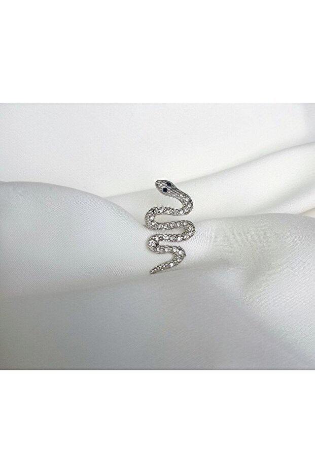 قم بتكملة أناقتك مع خاتم نموذج الأفعى الحجري الفريد - 1