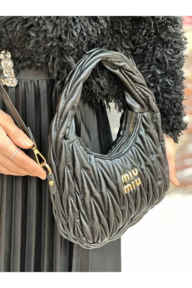 BesliButik Miu Miu Handbag - 1
