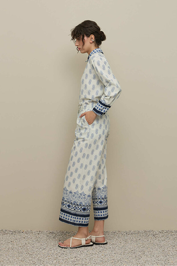 طقم بنطلون بنمط شال باللون الأزرق - 7