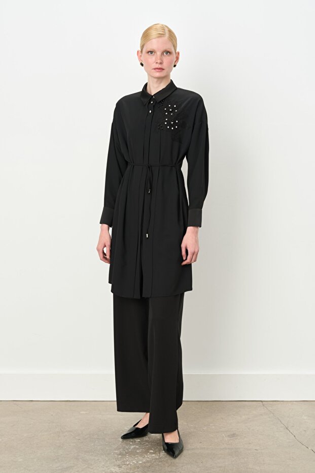 Stylish Tunic with Accessories and Asymmetric Detail Black