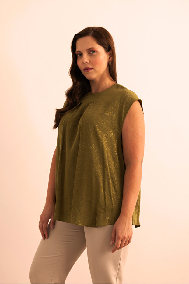 بلوزة بدون أكمام منقوشة من قماش الجاكار - 4