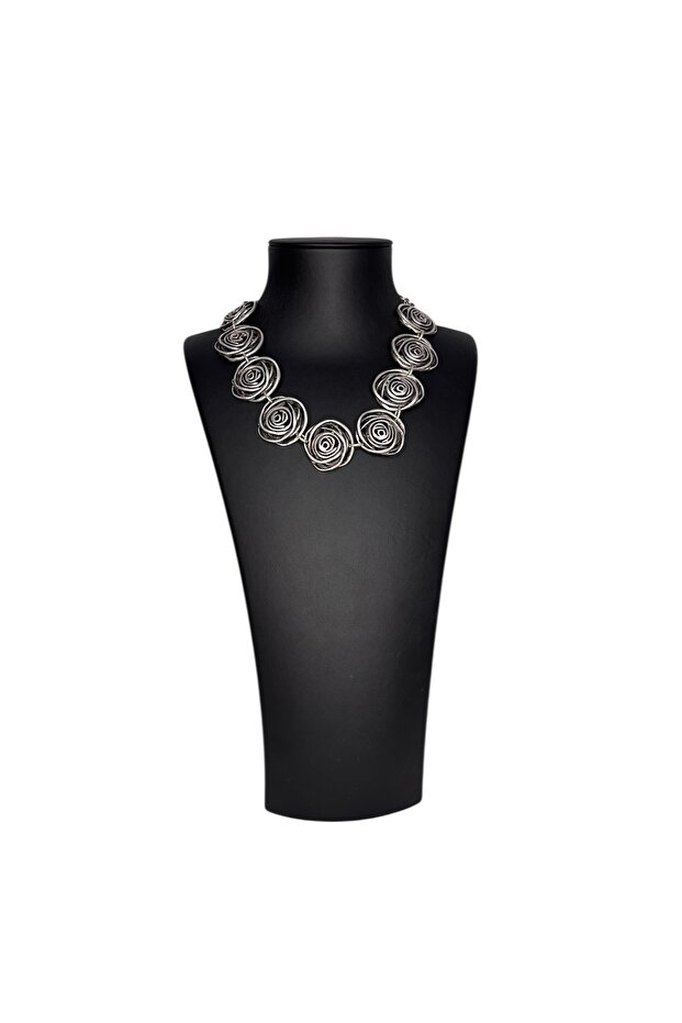 Silver Plated Zamak Necklace (Round Flower Necklace)