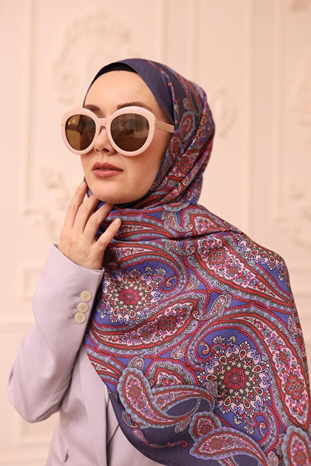 شال من الألياف الطبيعية من مايدا