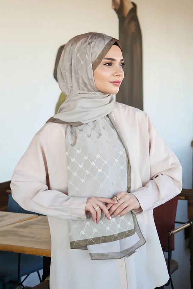 Trend Monogram Şal 2 - 4