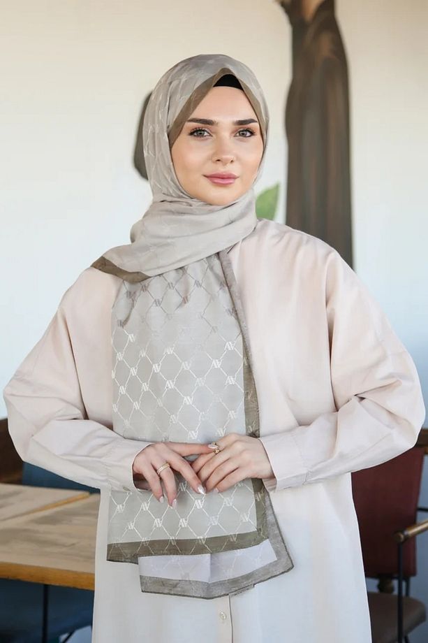 Trend Monogram Şal 2 - 3