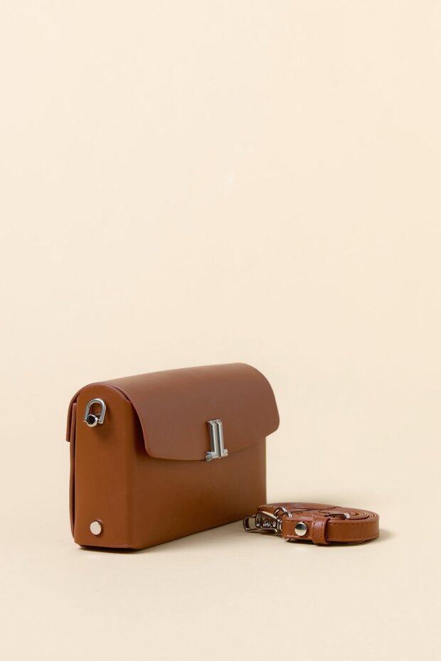 Metal Closure Crossbody Bag Brown