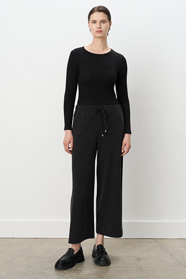 Elastic Waist Wide Leg Knitted Trousers Black