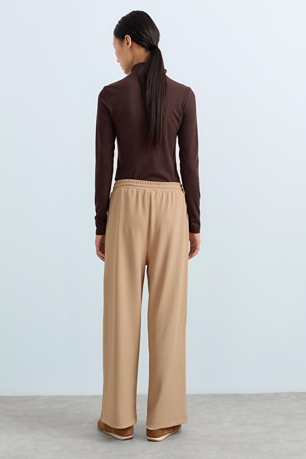 Beli Lastikli Bol Paça Örme Pantolon Camel - 4