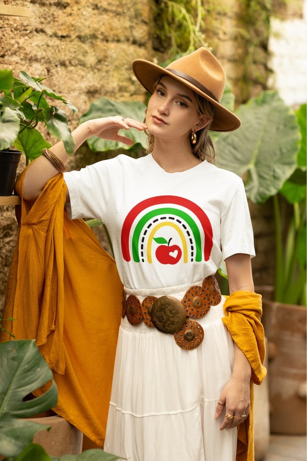 Unisex Men/Women Apple Rainbow Printed Color Printed Oversize 100% Cotton T-Shirt