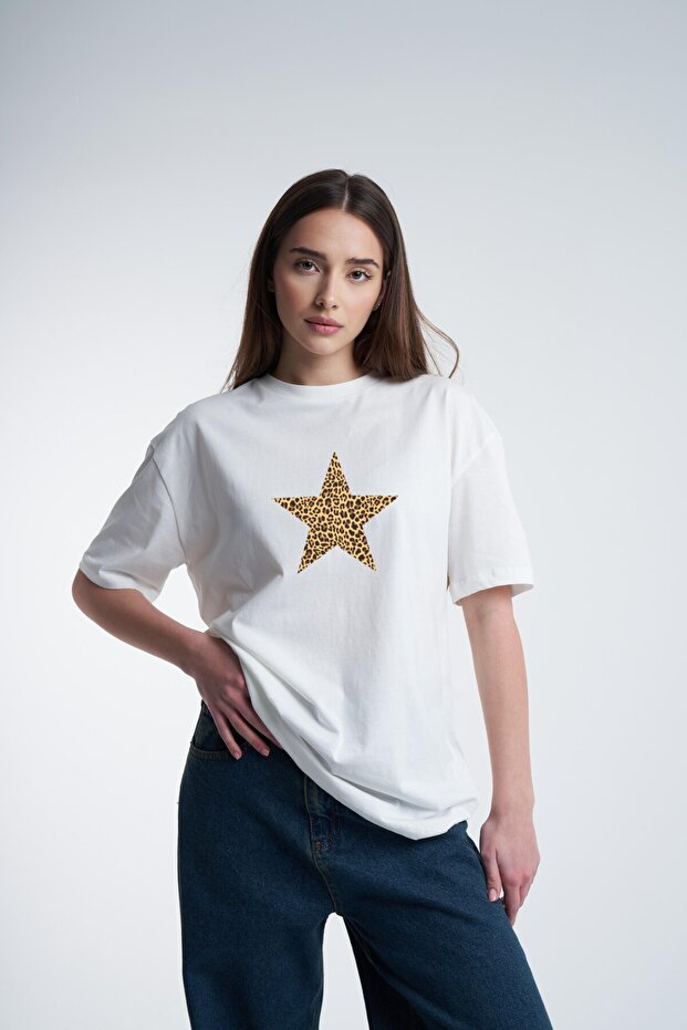 Premium Quality Cotton Combed - Oversize Women's T-Shirt – Summer – Leopard Star Printed – White T-Shirt