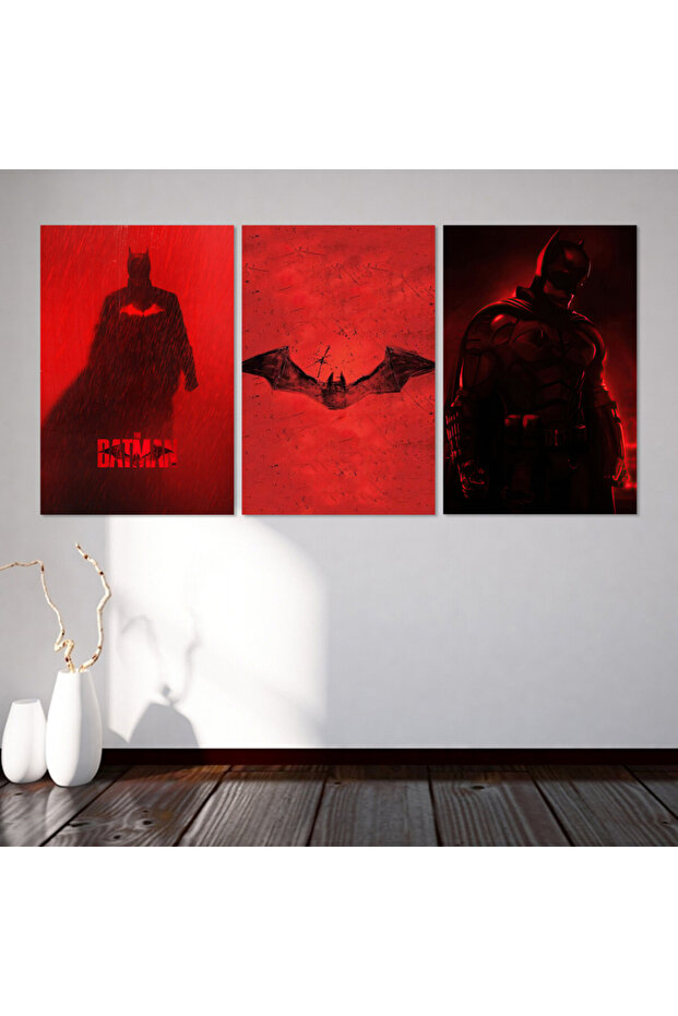 ثلاث لوحات قماشية بتصميم فلم The batman مع برواز فضي مجوف