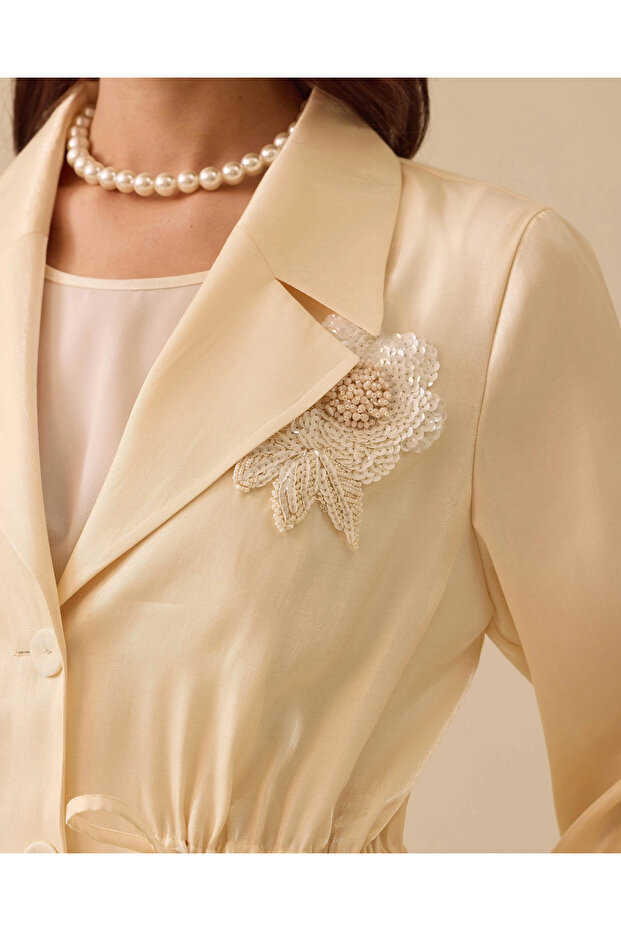 Pul İşlemeli Düğmeli Ceket - 5