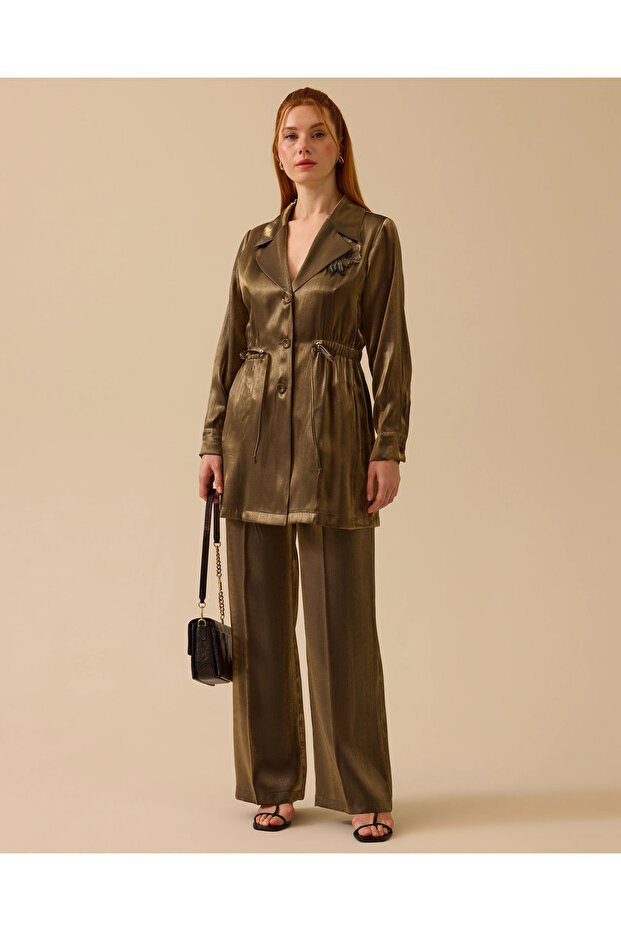 Pul İşlemeli Düğmeli Ceket - 2