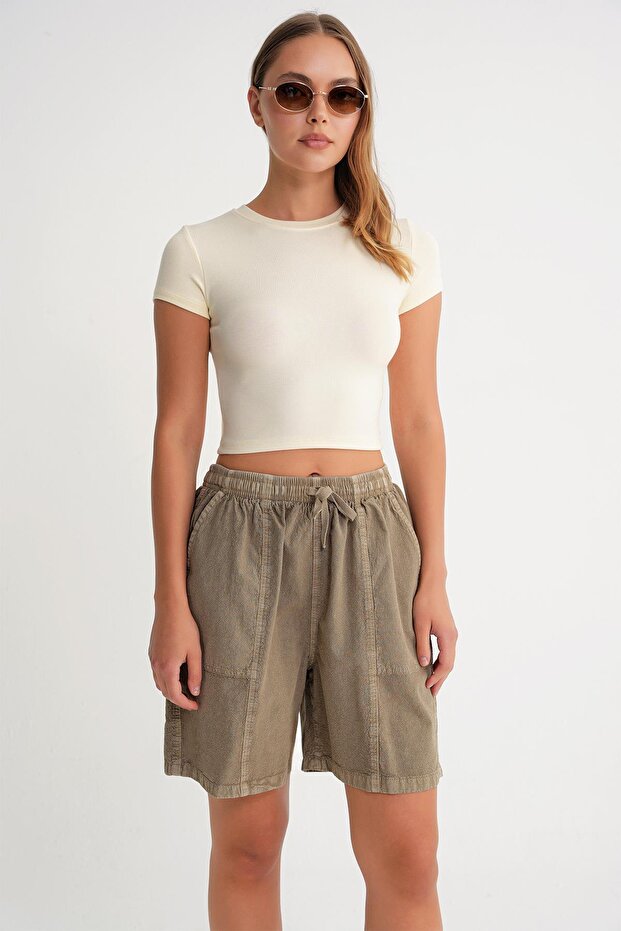 4732 Kadın Şehir Boy Parça Boyalı Basic Şort Antik Vizon - 1