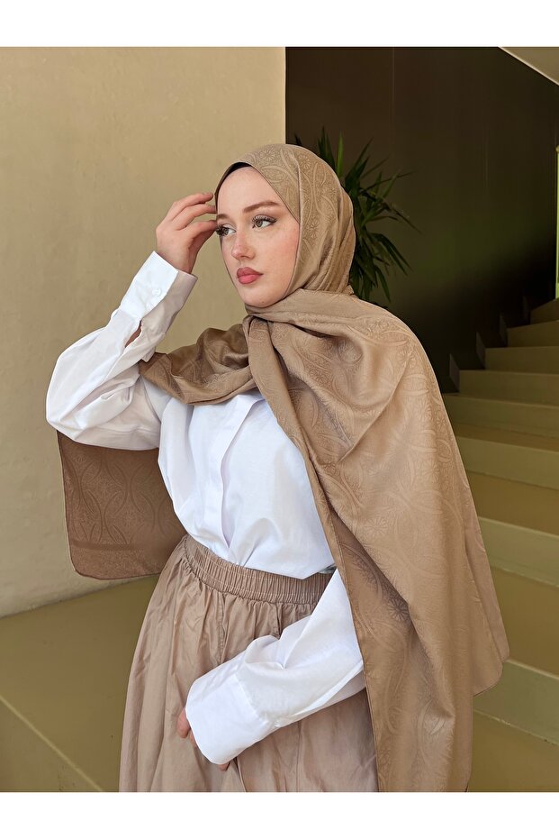 Ethnic Jacquard Shawl Ivy Star Pattern - Cappucino