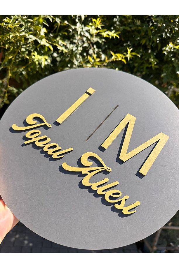 Soyisminize ve İsminize Özel Ahşap Antrasit Zemin Gold Yazılı Kapı Süsü - 6