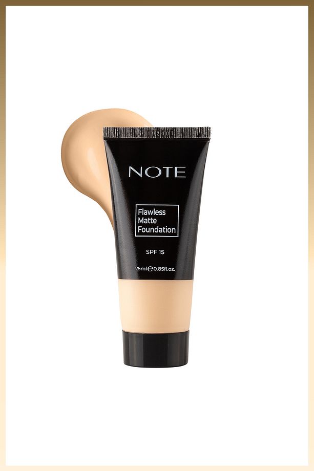 Flawless Matte Foundation SPF 15 Yoğun Kapatıcı Mat Bitişli Fondöten - 02 Orta - 3