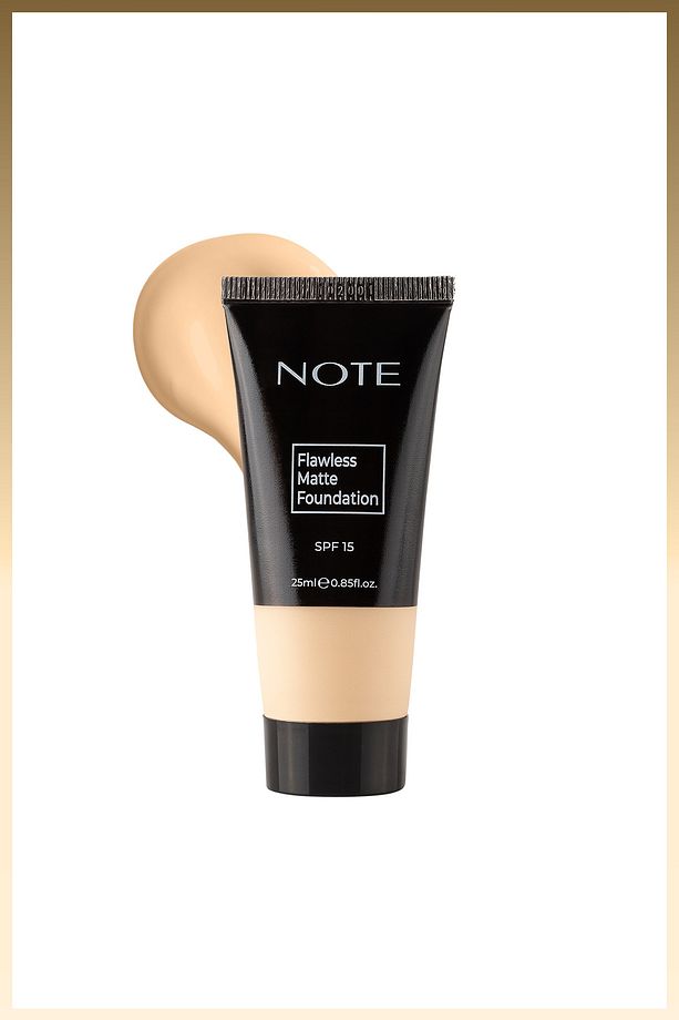 Flawless Matte Foundation SPF 15 Yoğun Kapatıcı Mat Bitişli Fondöten - 01 Açık - 3