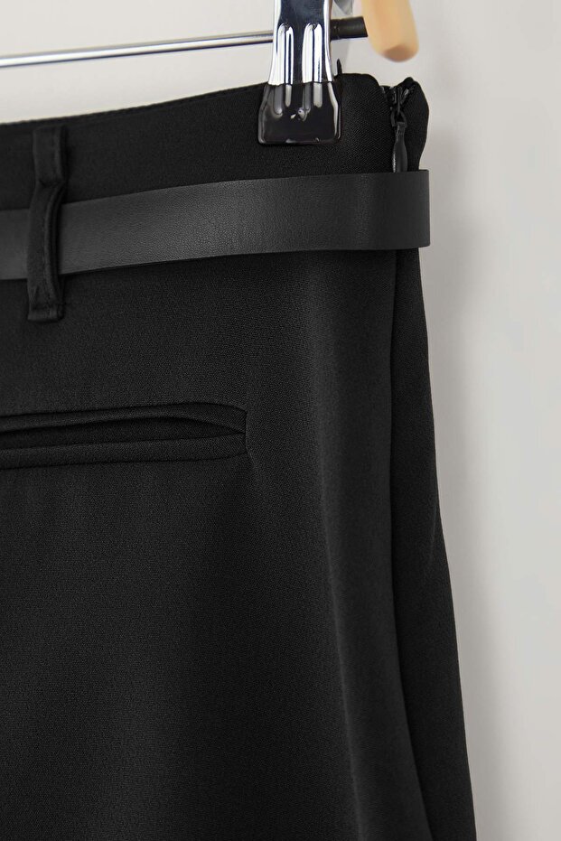 Siyah Kemerli Mini Şort Etek Şort & Bermuda TWOAW26SR00006 - 7