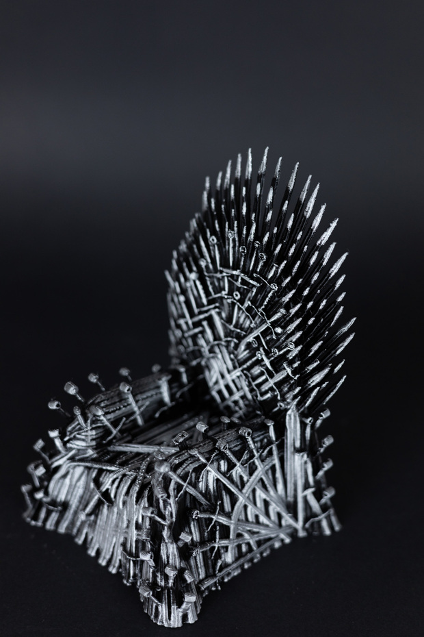 Iron Throne  - Game of Thrones - Figür / Büst - 17cm - 6