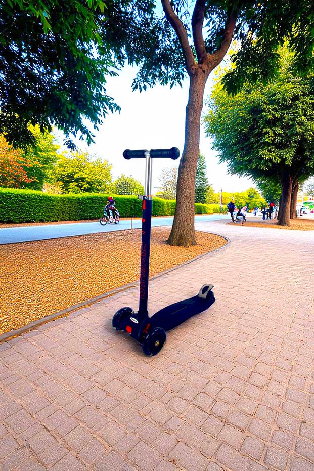 Ht208 3-Wheel Illuminated New Generation Scooter Black