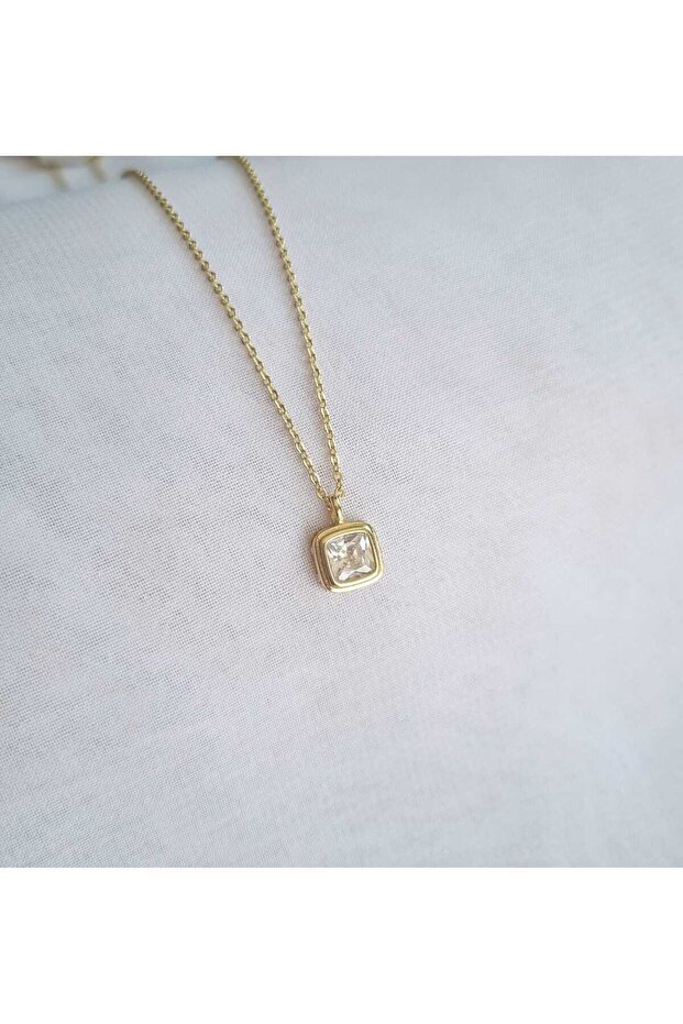 Xuping 14K Altın Kaplama Minimal Kare Gold Kolye - 2