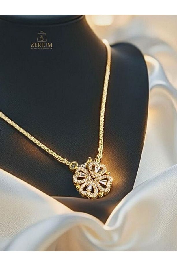 Gizli Kalplerin Sırrı – Mıknatıslı Açılır Çelik Yonca Kolye - 2