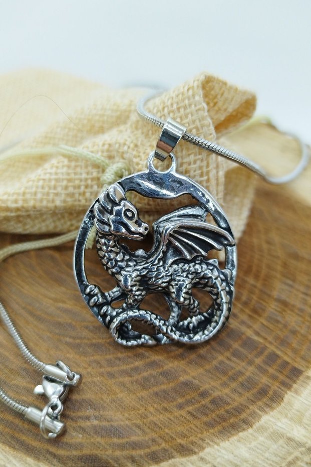 Stainless Steel Medallion Double Sided Dragon Silver Color Glossy Anti-Tarnish Steel Pendant Unisex Necklace