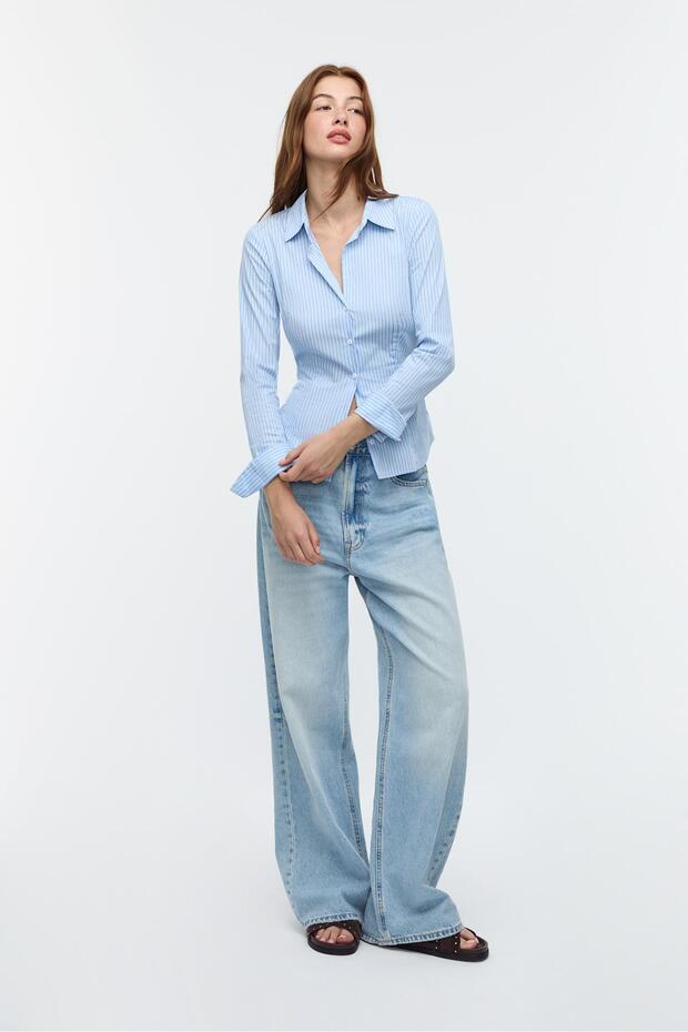 Vücuda oturan çizgili basic gömlek - 2