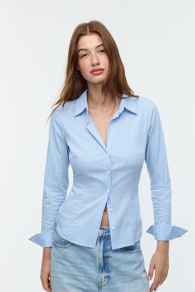 Vücuda oturan çizgili basic gömlek - 3