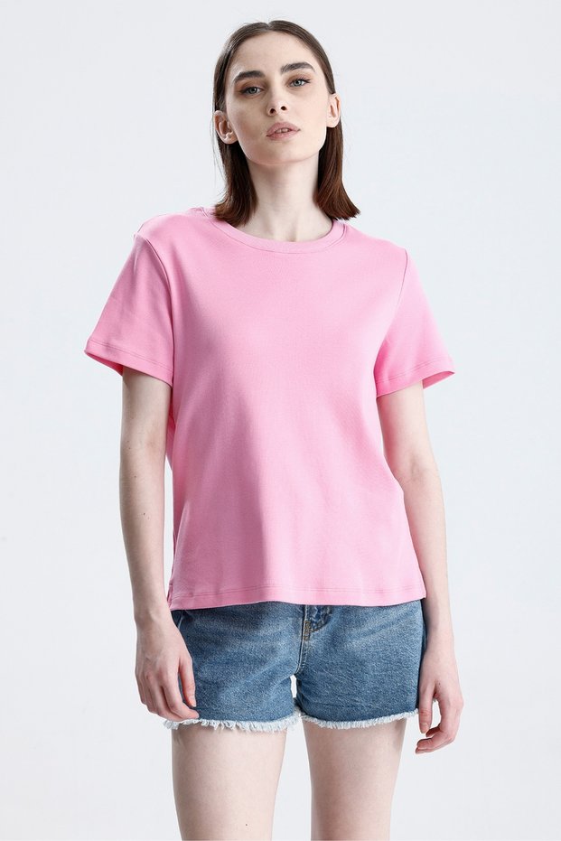 Pink Regular Fit Basic Women's T-Shirt 100% Cotton Slit Short Sleeve Crew Neck Solid Color T-Shirt