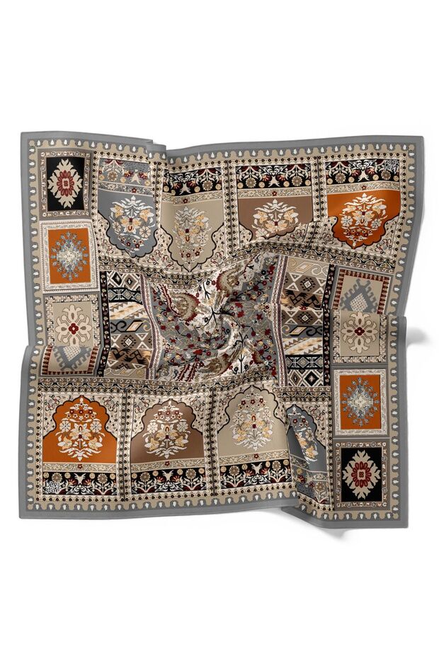 Ancient Pattern Sparkling Crystal Scarf - 1