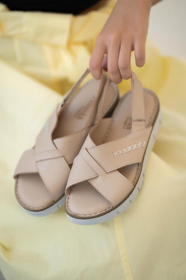Venice Women's Genuine Leather Sandals Cream