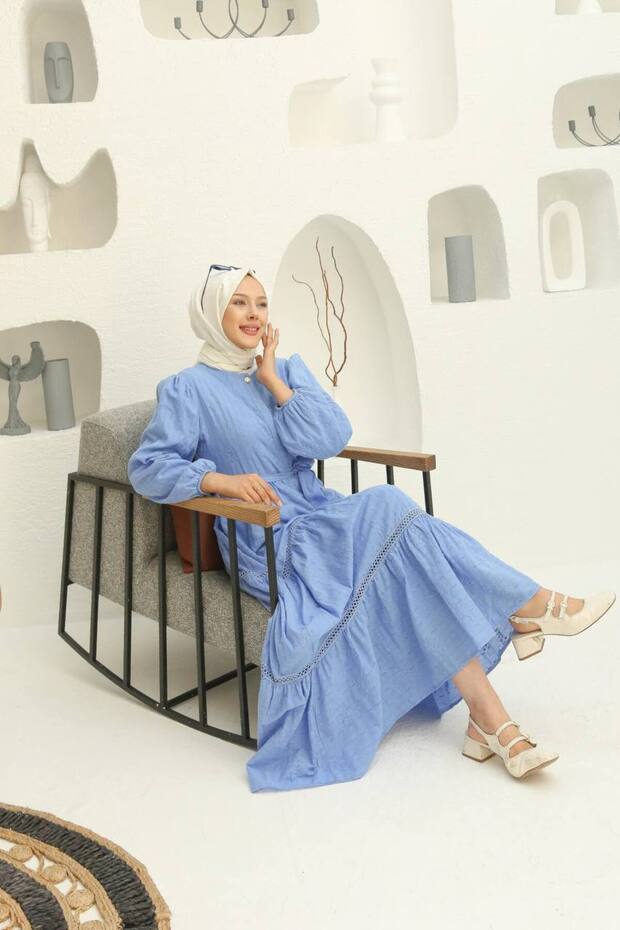 Lace Trimmed Hijab Dress with Layered Skirt Tie Waist and Long Sleeves – Stylish and Comfortable Design