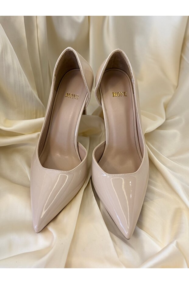 Topuklu ayakkabı - 1