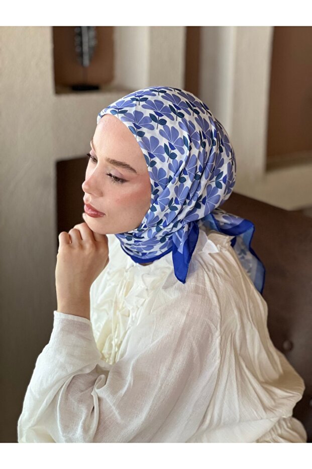 Clover Pattern Cotton Scarf - 2