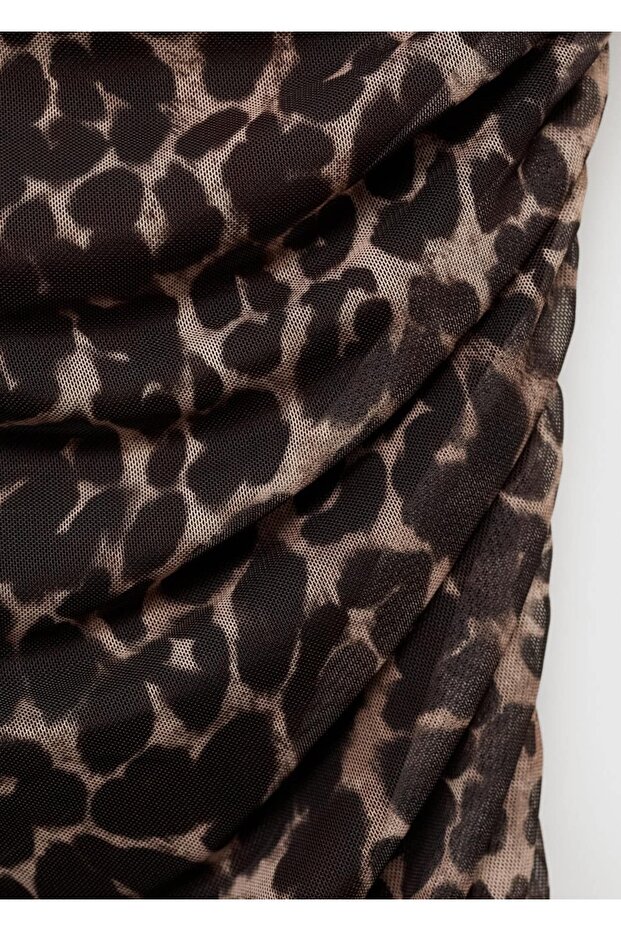 Asymmetrische Bluse mit Leopardenmuster - 6