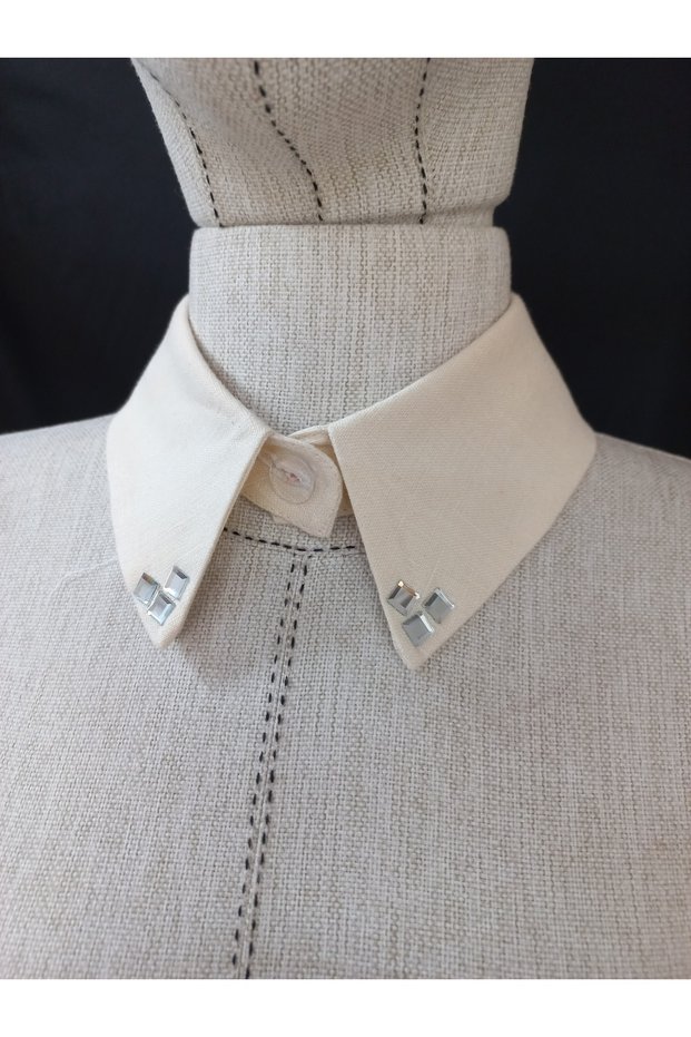 Bezia Stone Detailed Removable Linen Collar Beige