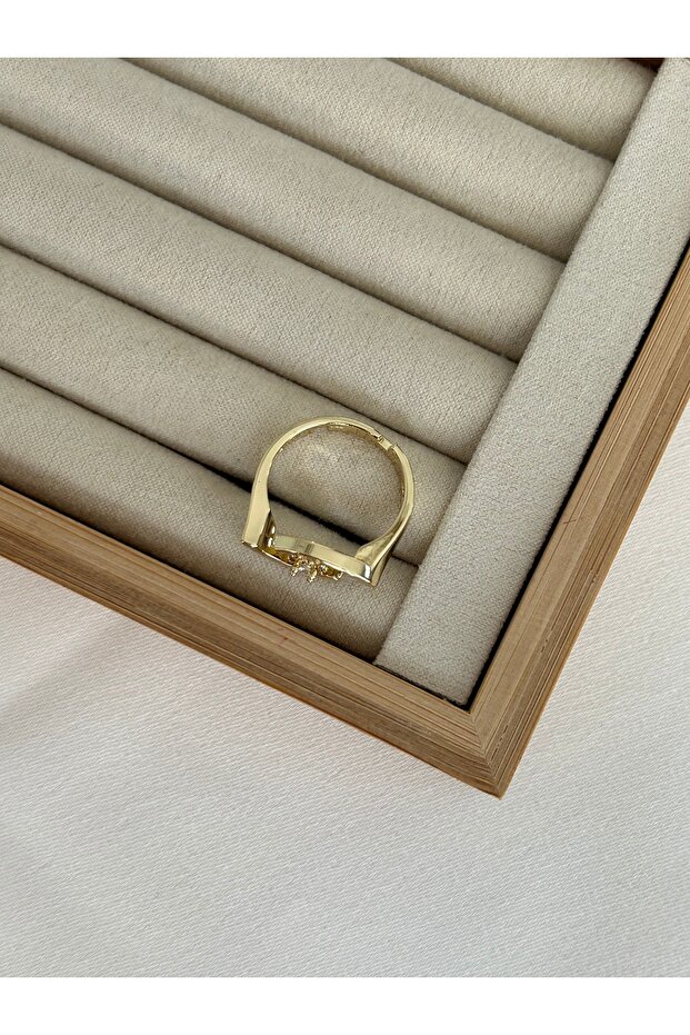 Gold Linear Eye Ring - 3