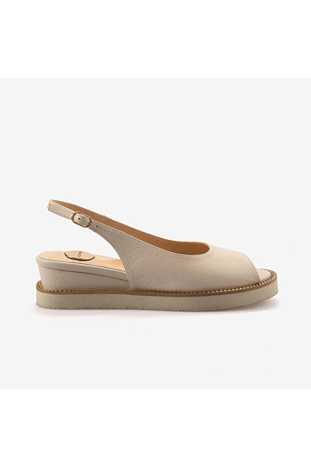 صنادل نسائية 7688