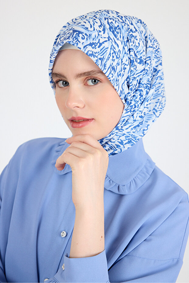 وشاح منقوش باللون الأزرق 3012 - 4