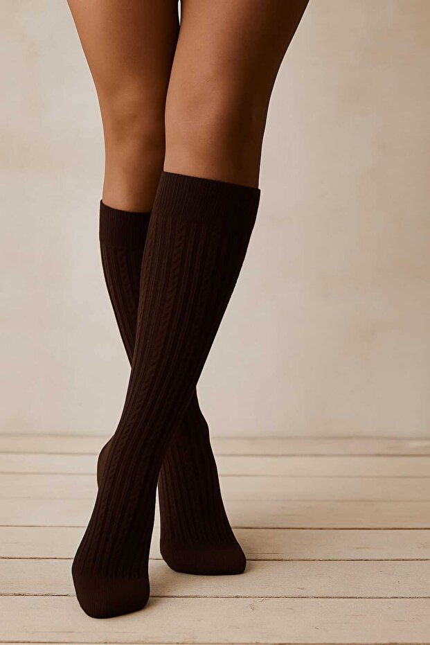 جوارب نسائية شتوية منقوشة محبوكة مقاس 200 Den Knit Chestnut حتى الركبة