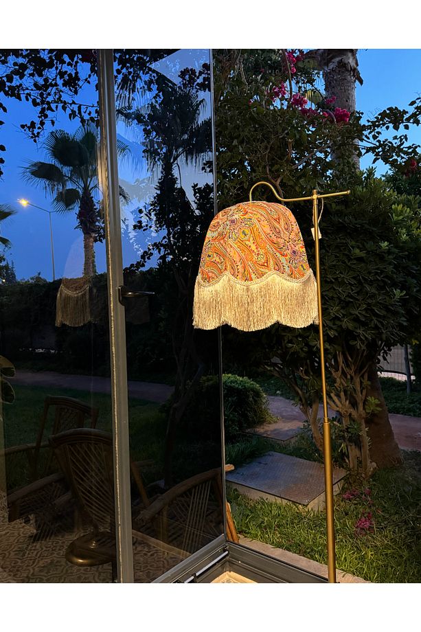 Püskül başlıklı Lambader, gold metal Lambader - 2