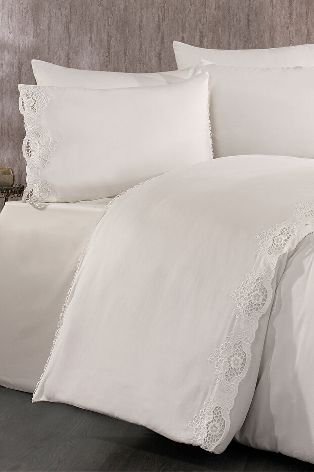 Puerta Floral Embroidered 100% Cotton Double 6-Piece Duvet Cover Set